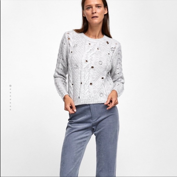 Zara Grey Cable Knit Eyelet Metal Ring 